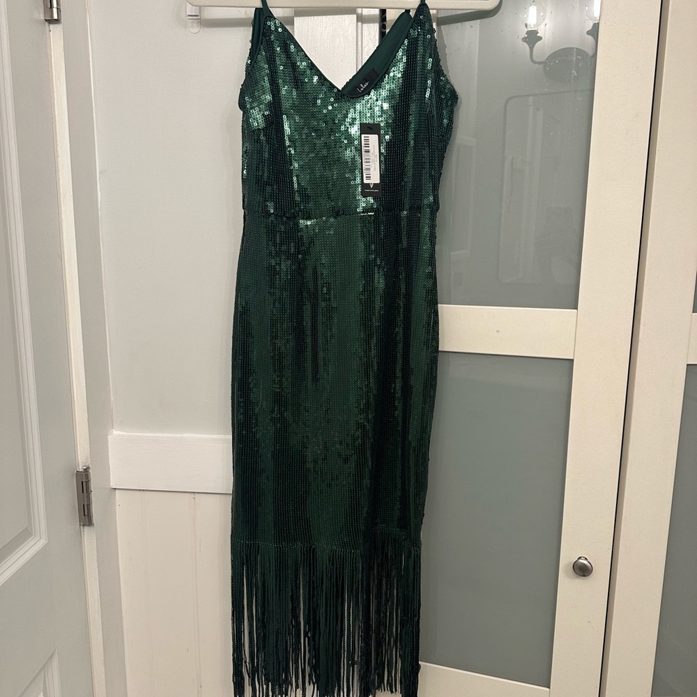 NWT Lulus Forest Anjou Green Sequin Fringe Midi Dress size small black tie